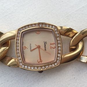 NWOT Rose gold jewelry watch